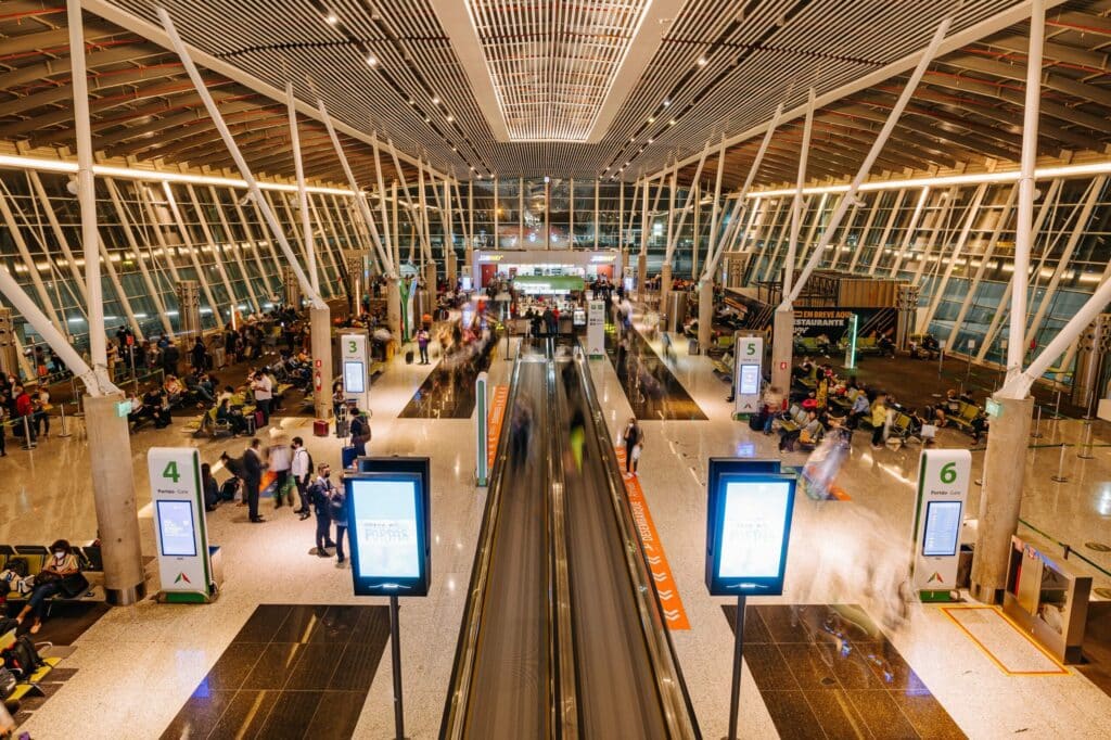 Oportunidades no Setor de Turismo no Brasil - Transformando Crescimento em Sucesso